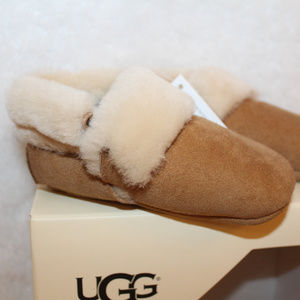 ugg solvi bootie